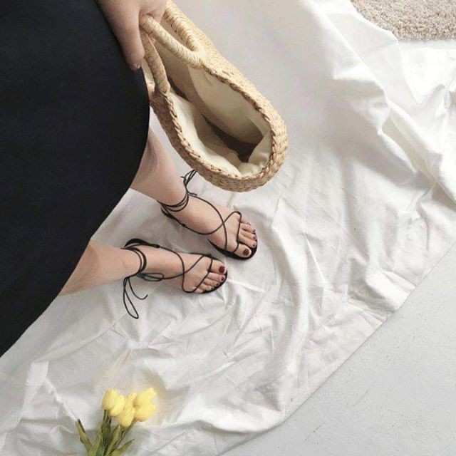 Giày sandal Thắt Dây Bản Ngang Xỏ Ngón quai gài TAS40