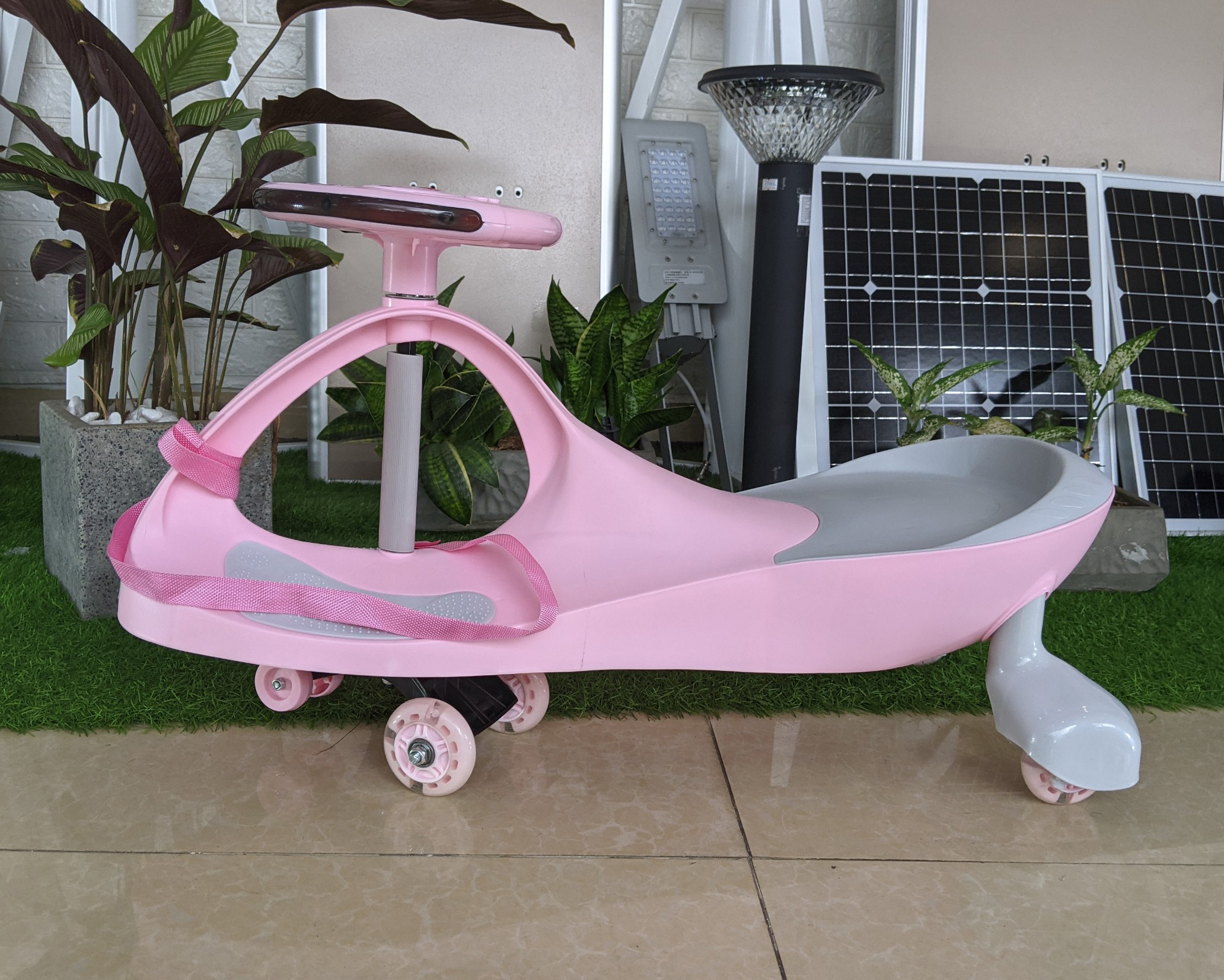 Xe lắc cho trẻ em BABY PLAZA HZL-919 có nhạc