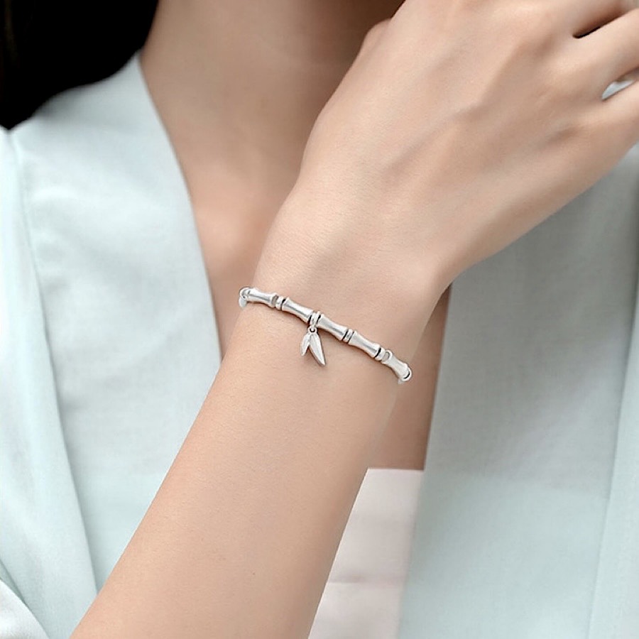LẮC TAY ĐỐT TRE MẠ BẠC BỘ BỘ CAO THĂNG MỌI SỰ THĂNG TIẾN