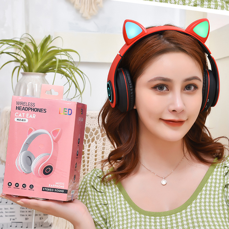 Tai nghe chụp tai Bluetooth B39 Phiên bản tai mèo siêu cute - Tích hợp đèn LED rực rỡ