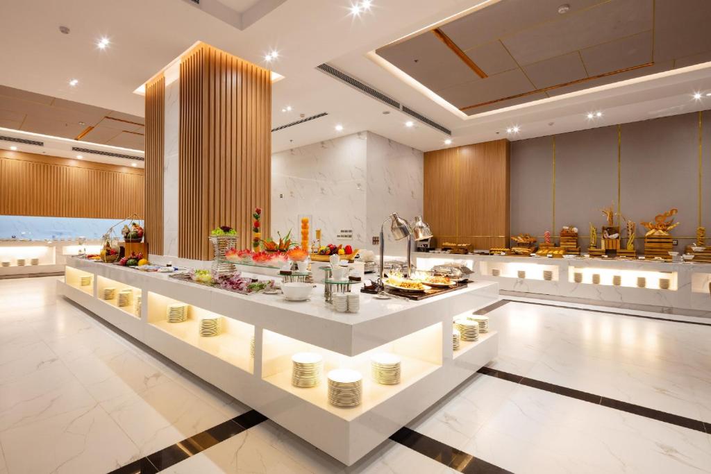 Combo 4N3D KS Virgo Hotel Nha Trang: VMB khứ hồi Hà Nội - Nha Trang + Phòng Tiêu Chuẩn + Ăn sáng