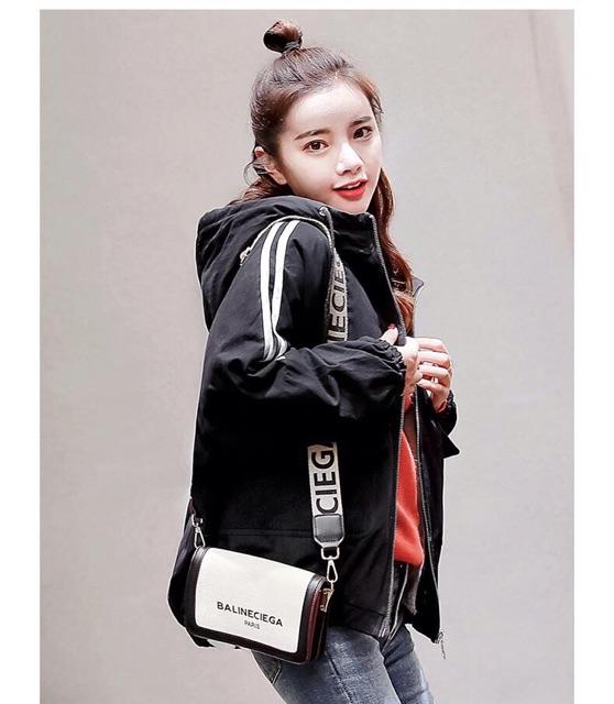 Áo khoác gió nữ form rộng