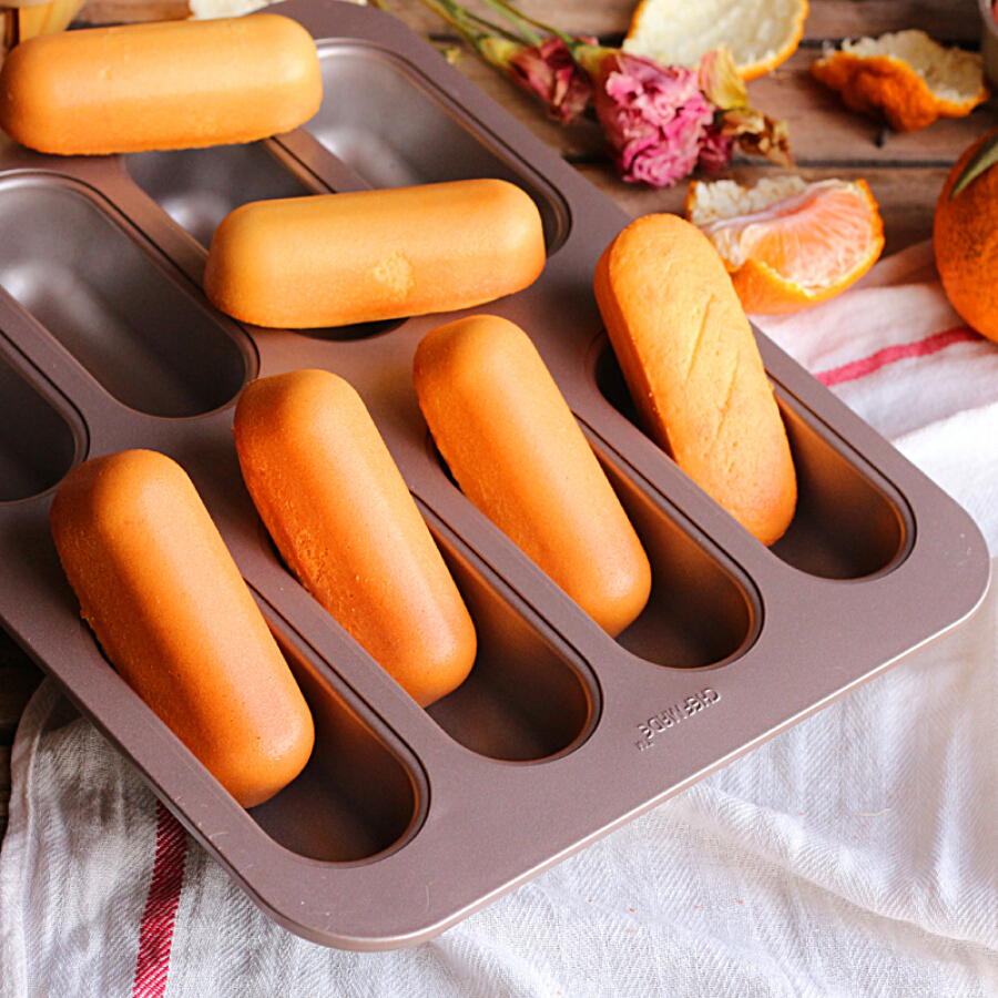 Khuôn Nướng Bánh Mì Dài Hotdog CHEF MADE WK9145