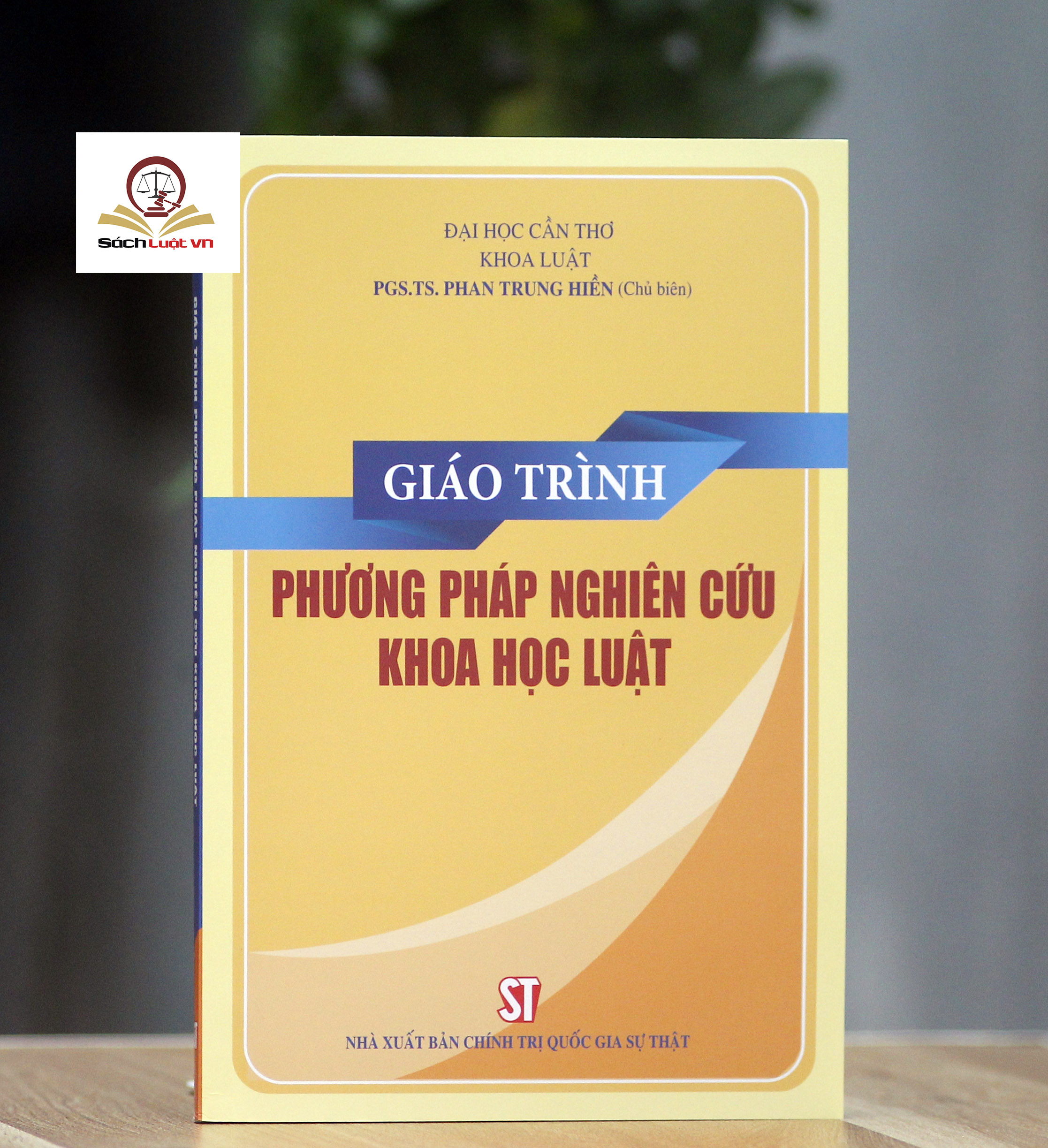 Giáo trình Phương pháp nghiên cứu khoa học luật