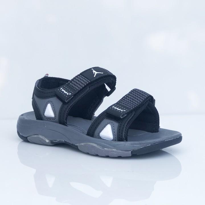 Dép Sandal Nam Nữ Mẫu Mới Hot Trend Quai Ngang 21408