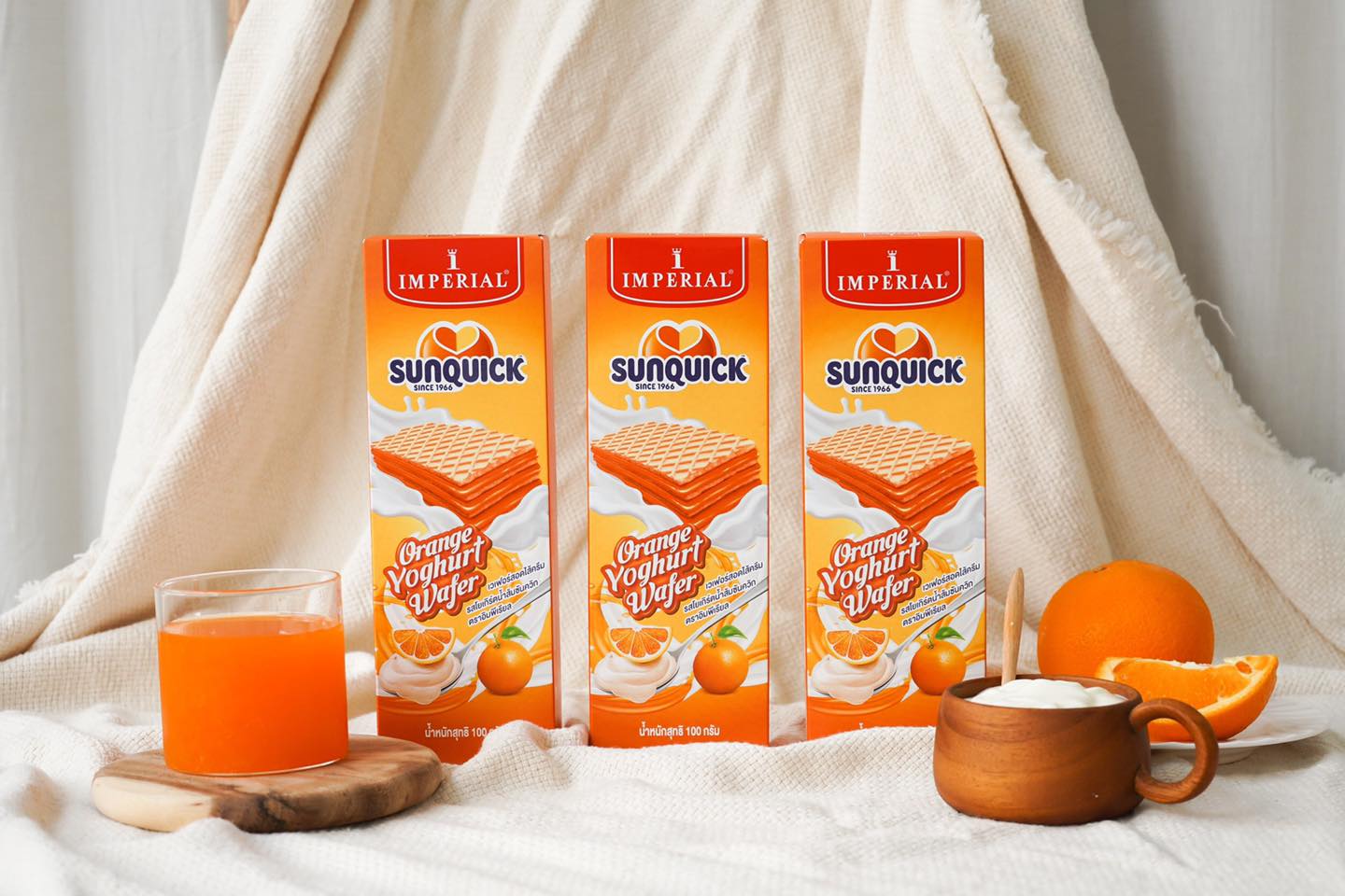 Bánh Xốp Hương Cam Sunquick Yoghurt Imperial Nhập Khẩu Từ Thái Lan Thơm Xốp Chuẩn Vị, Phù Hợp Ăn Tiếp Thêm Năng Lượng, Đãi Tiệc Sinh Nhật, Ăn Vặt, Ăn Xế, Tiệc Ăn Liên Hoan, Sinh Nhật (100gram/hộp)