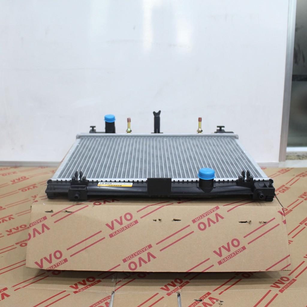 Két nước Toyota Yaris ngắn, số tự động