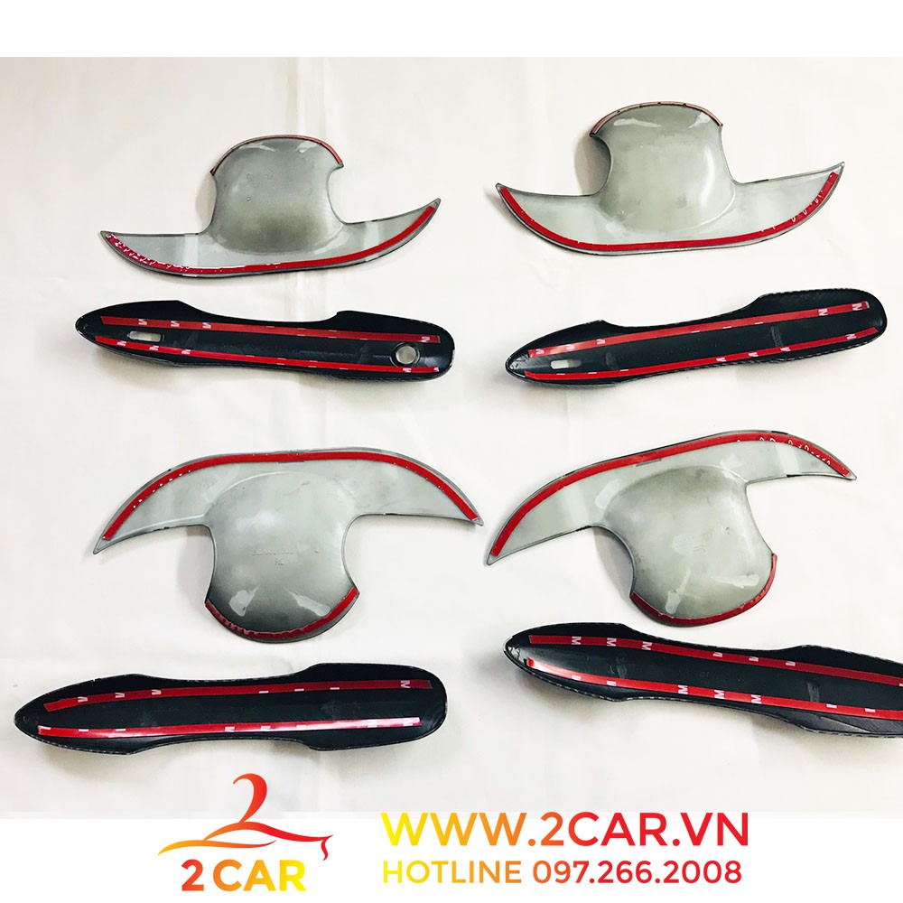 Ốp tay nắm, hõm cửa carbon xe Toyota Corolla Cross 2020- 2021-2022-2023 vân Cacbon cao cấp