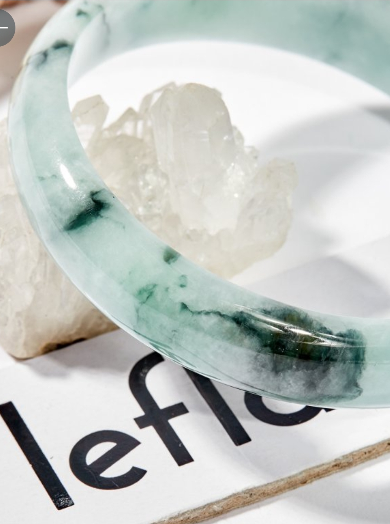 Vòng Tay Cẩm Thạch Jadeite Bản Hẹ 62 mm
