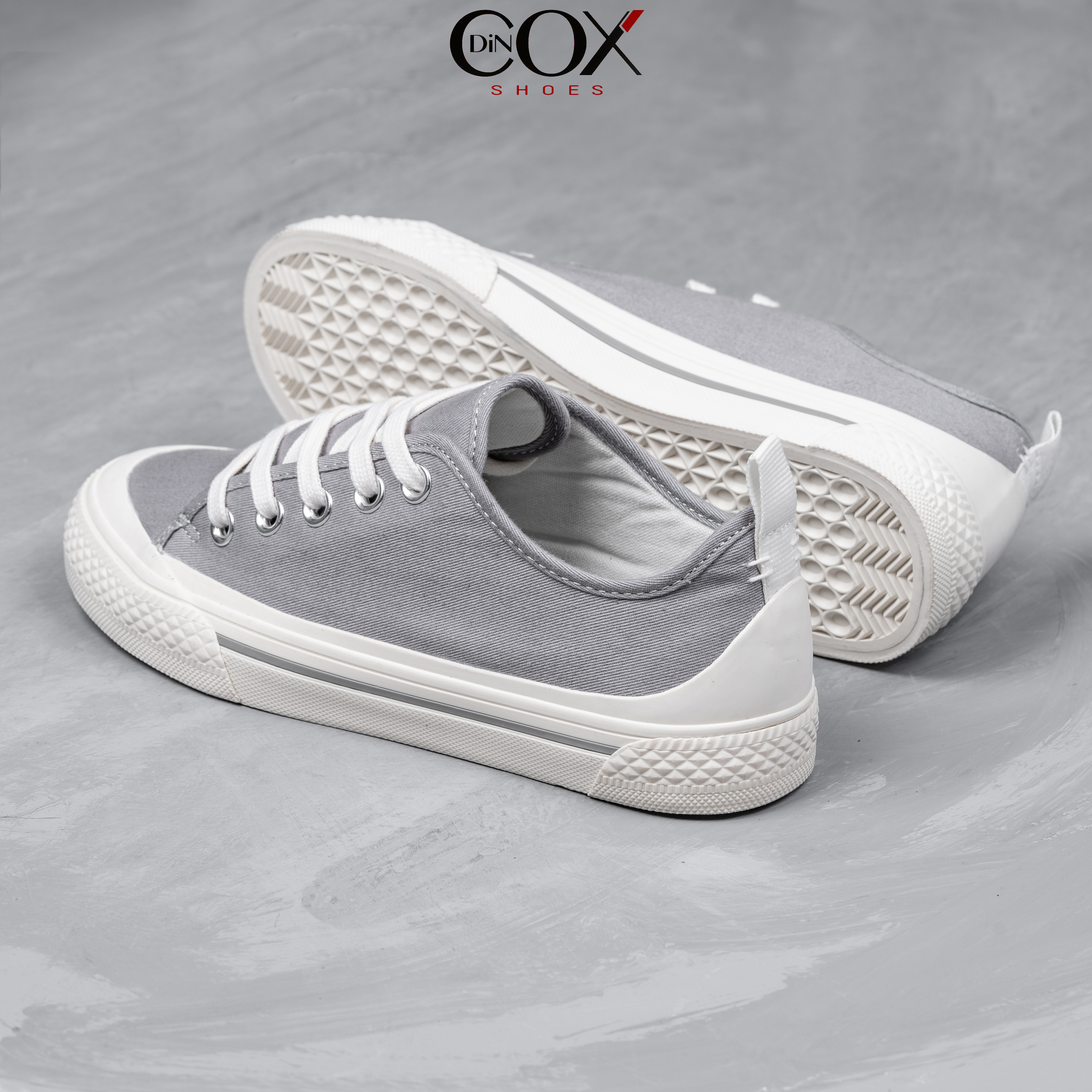 Giày Sneaker Vải Canvas Unisex C20 Grey Dincox Sang Trọng Tinh Tế Đơn Giản