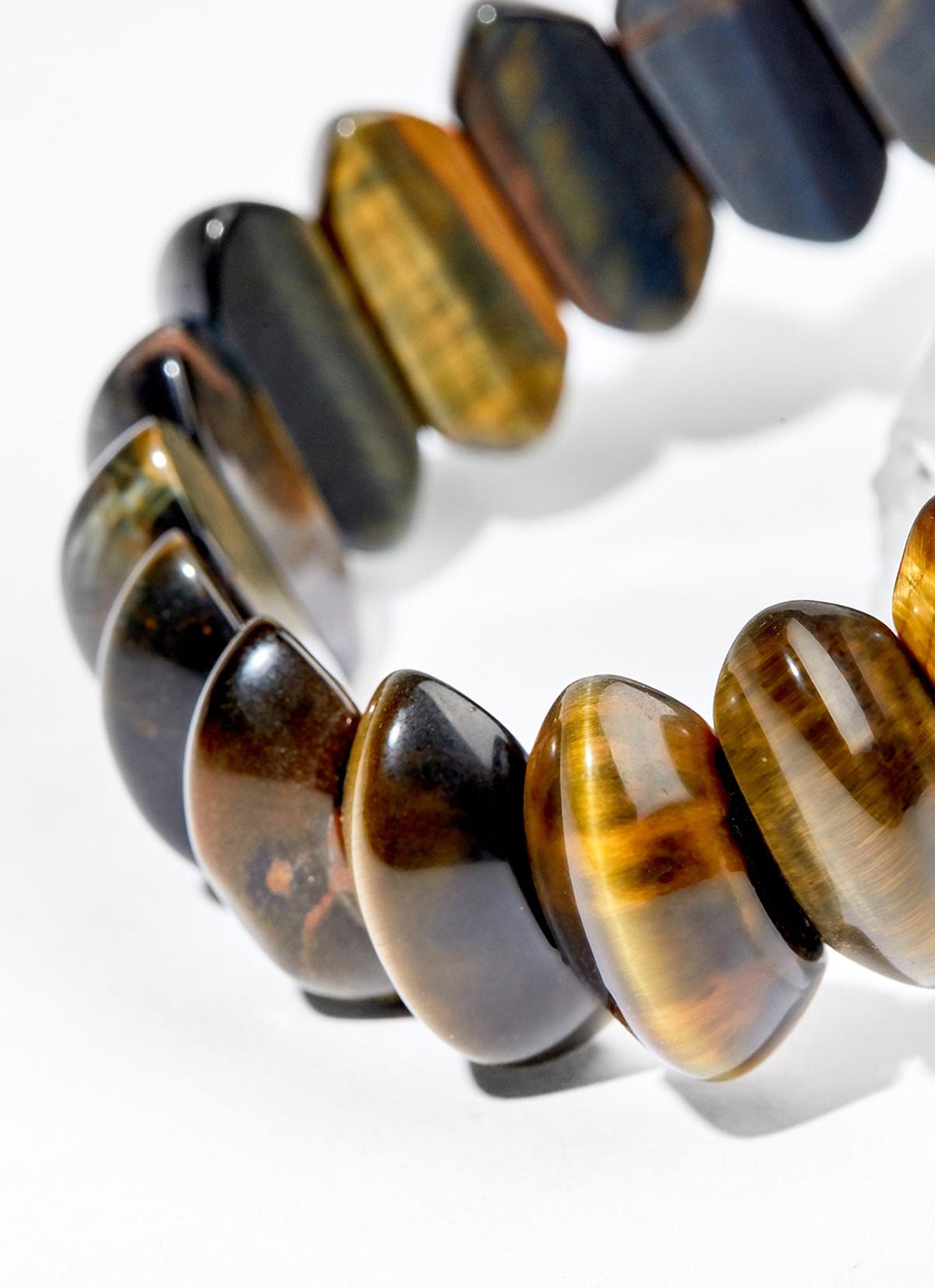 Vòng tay đá mắt hổ nanh hổ 10x22mm -  Ngọc Quý Gemstones