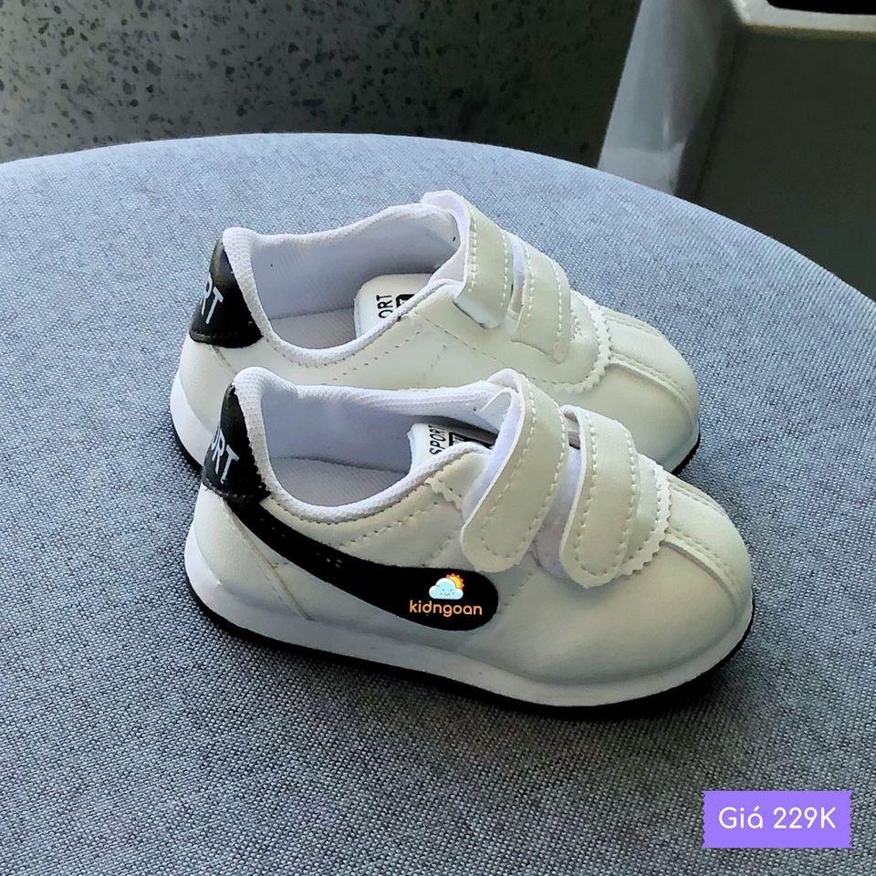 Giày trẻ em bata Nike năng động