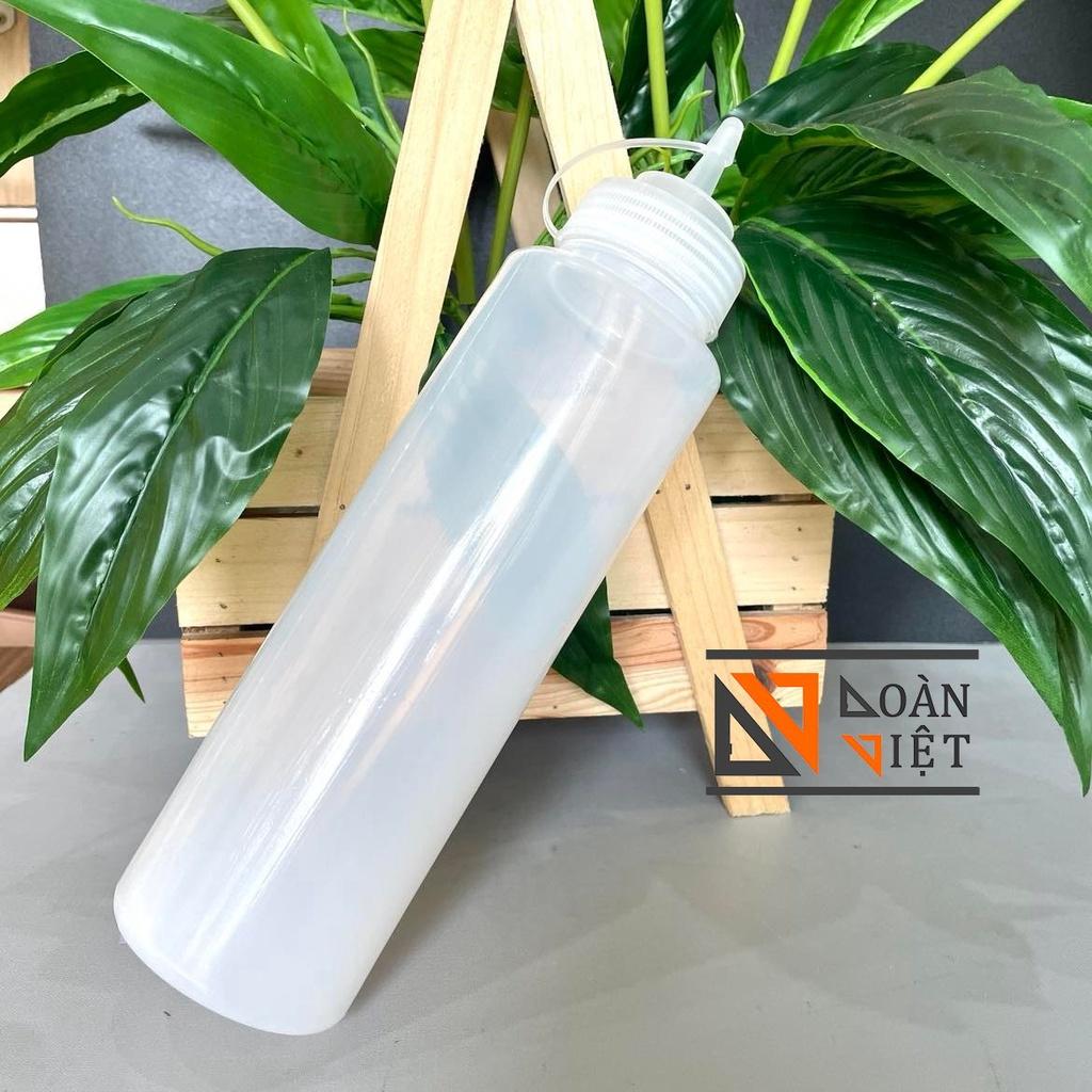 Bình chai đựng sốt - đựng tương- nước đường - sữa đặc . Nhựa dày , dung tích 500ml, 750ml, 1000ml (không vạch)