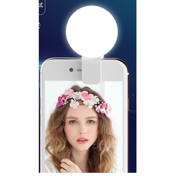 Đèn LED Kẹp Điện Thoại Hỗ Trợ Chụp Hình Selfie Pin Sạc USB