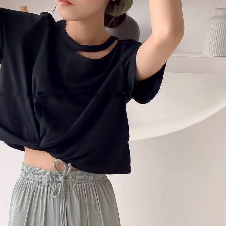 Set Ao Ngắn Croptop và Quần Dài Ống Suông Rộng Cá Tính