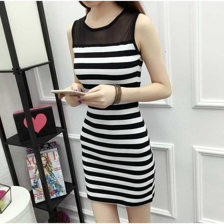 Đầm ôm kẻ sọc ngang sát nách phối ren da09