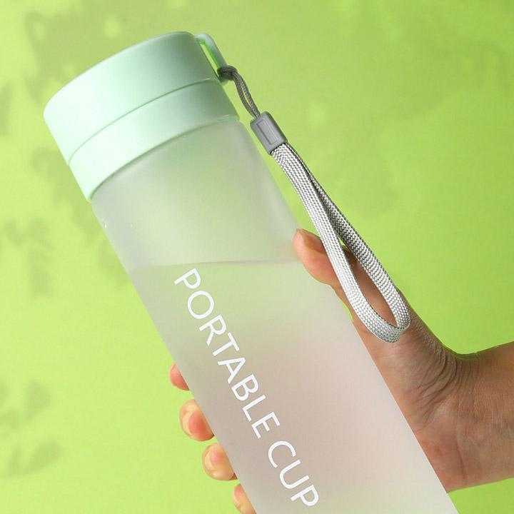 Bình đựng nước uống thể thao, dã ngoại ngoài trời bằng nhựa PC, dung tích lớn 600-800ml tùy chọn
