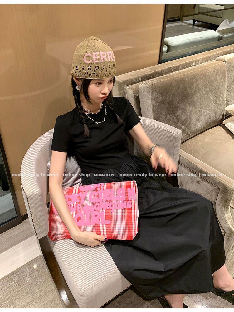 CHENGRUI Phong cách Pháp lạnh lùng hệ cao cấp cảm giác ăn mặc nữ 2022 mùa hè độc đáo vừa vặn hiển thị gầy chắp vá váy chữ A