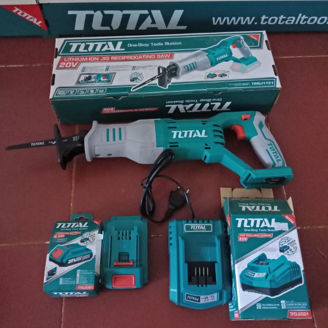 Máy cưa dùng pin 20V Total TRSLI1151 KÈM 1PIN + 1 SẠC 20V