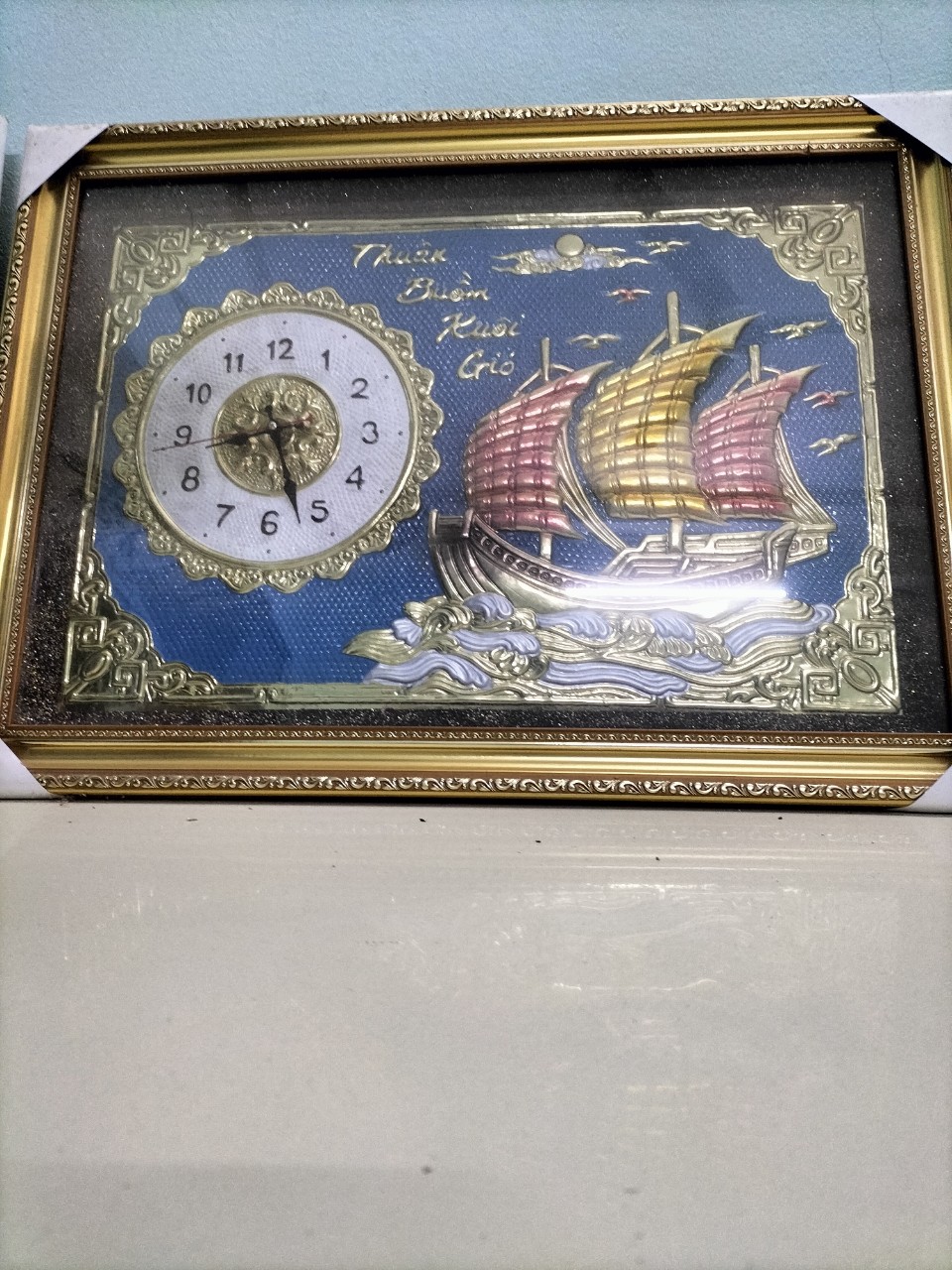 Quà tặng Tân Gia tranh phong thủy kết hợp Đồng hồ treo tường 50 x 70 cm