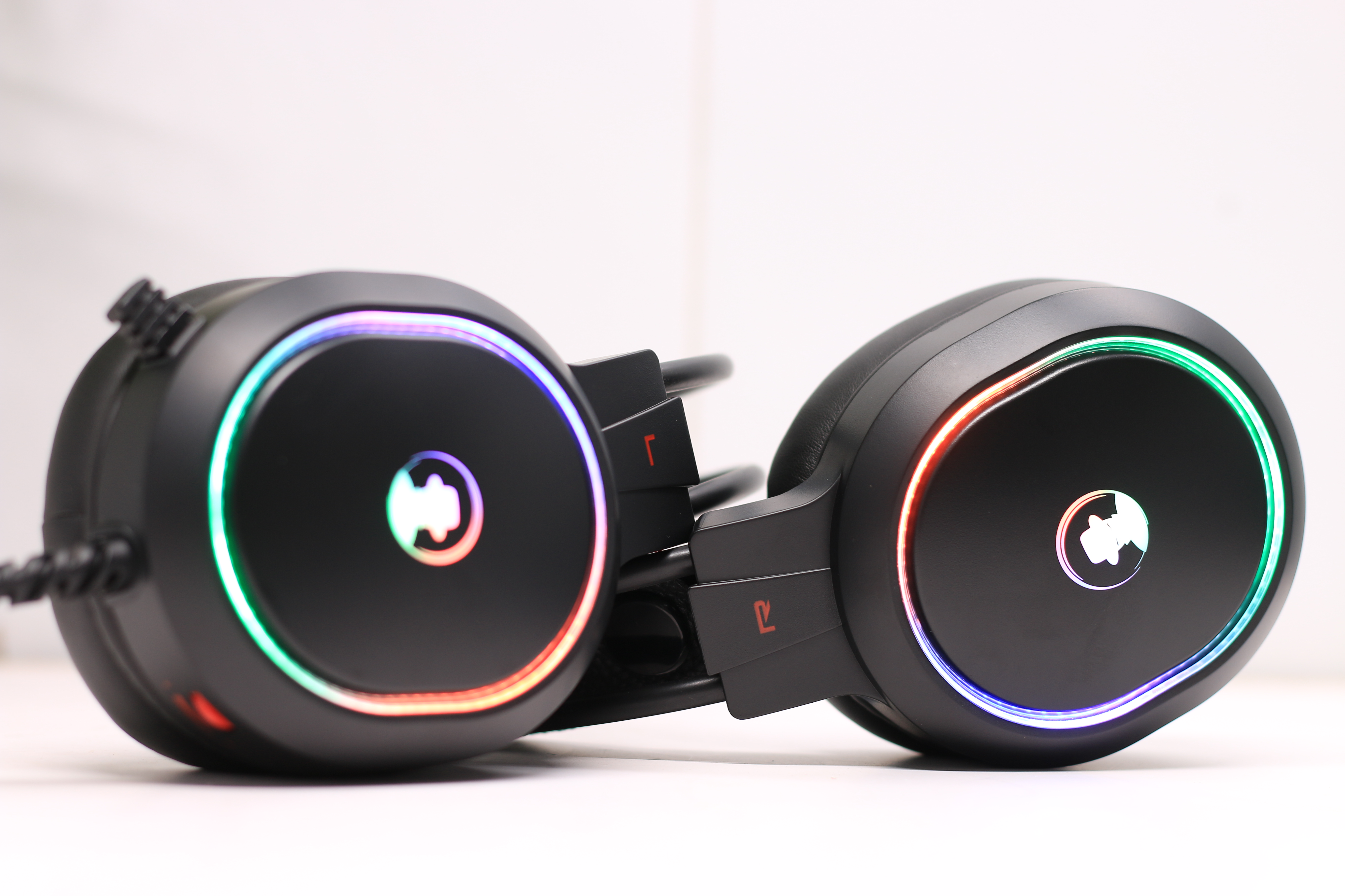 Tai nghe Gaming Assasins X8 - 7.1/LED RGB