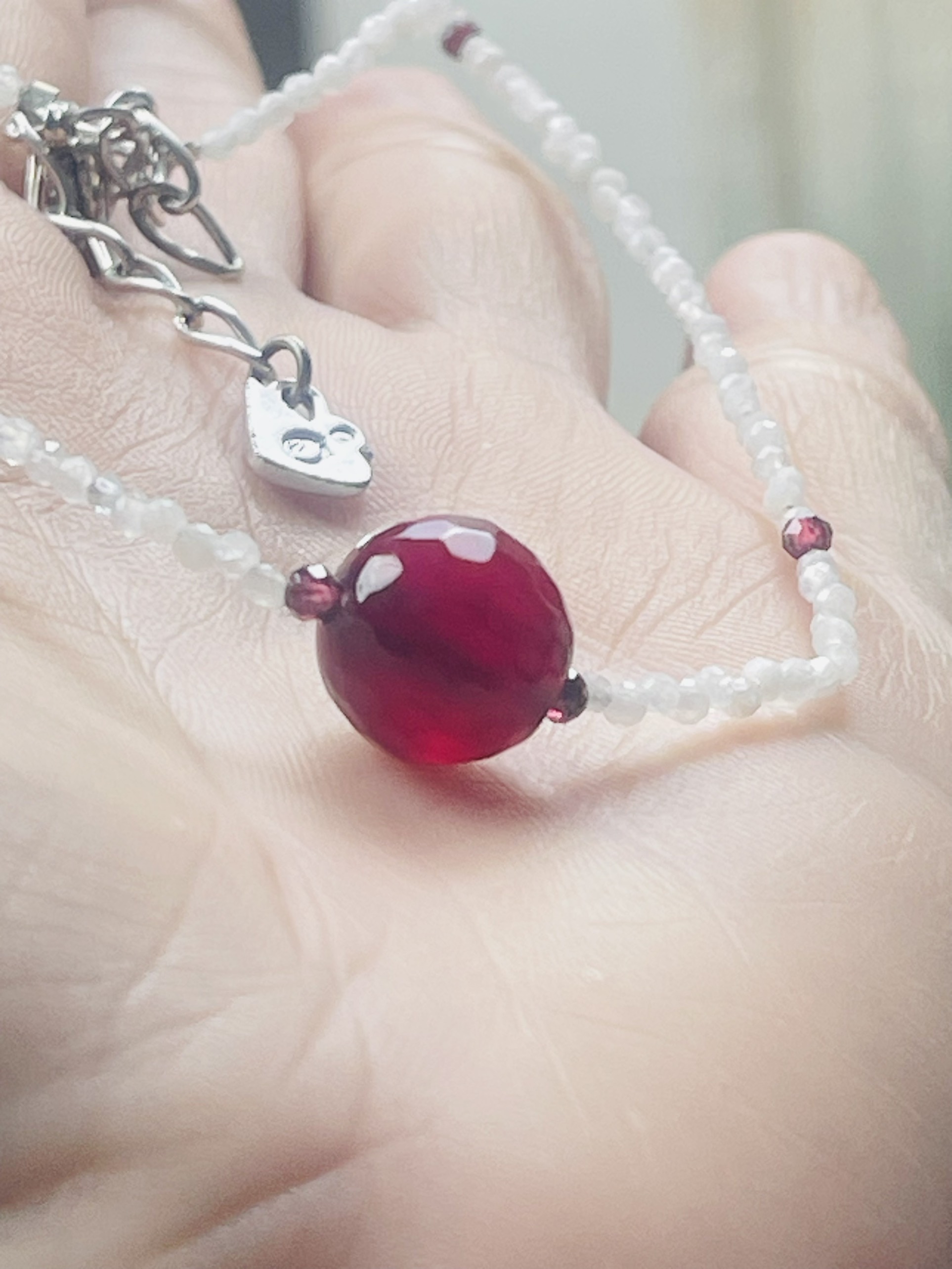 Dây cổ Đá Mặt trăng và Đá mã não cắt giác nhuyễn