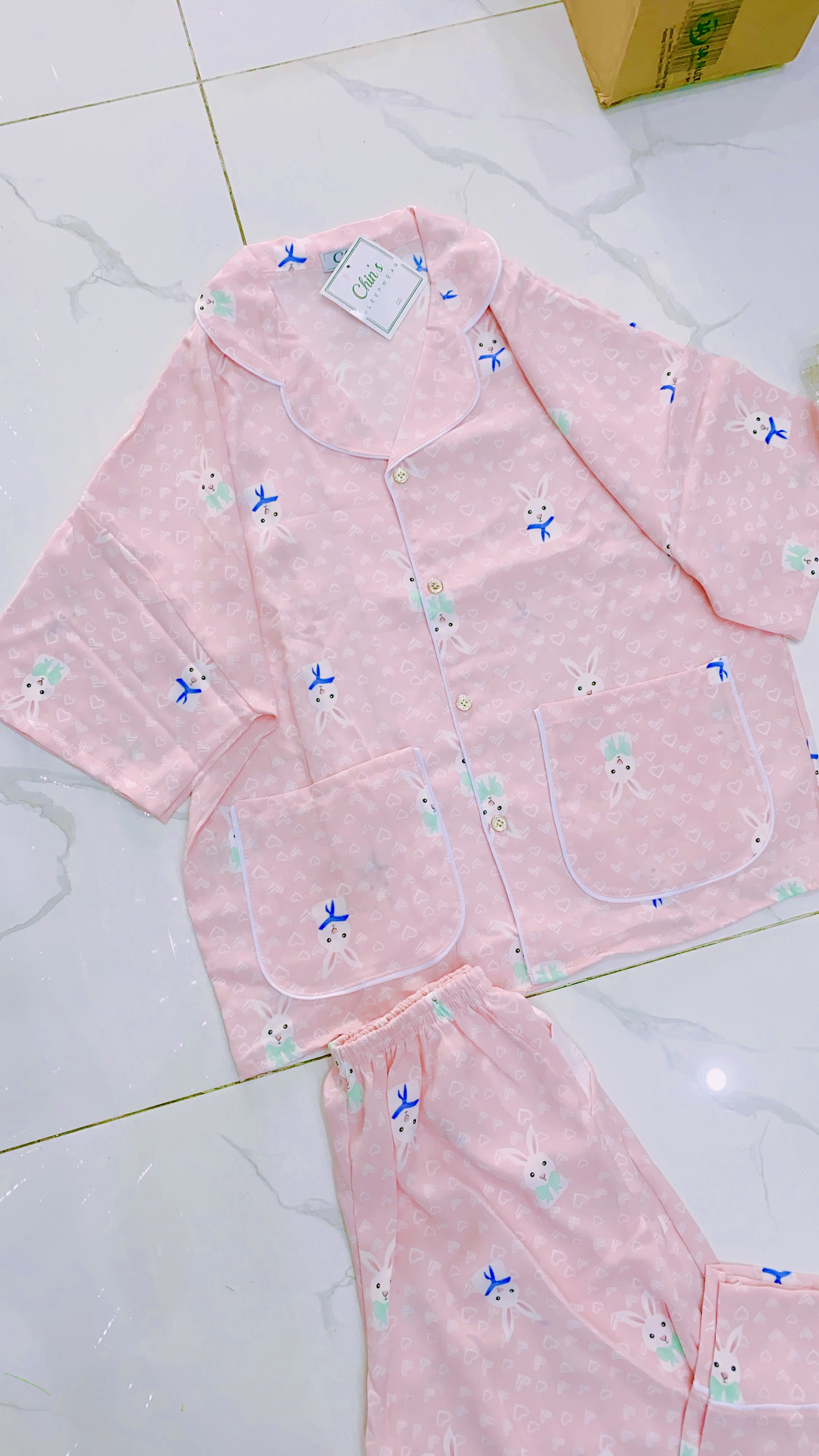 [Bán Giá Sỉ] Bộ Pijama Lụa Cánh Dơi Thỏ Trắng size dưới 58kg