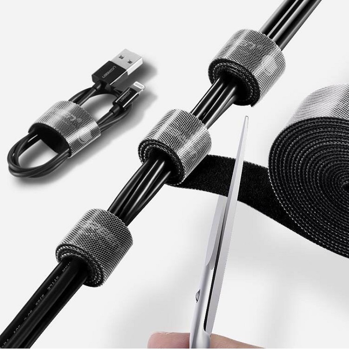 Dây dán tiện dụng chất liệu plastic màu đen dài 2M Ugreen hàng chính hãng