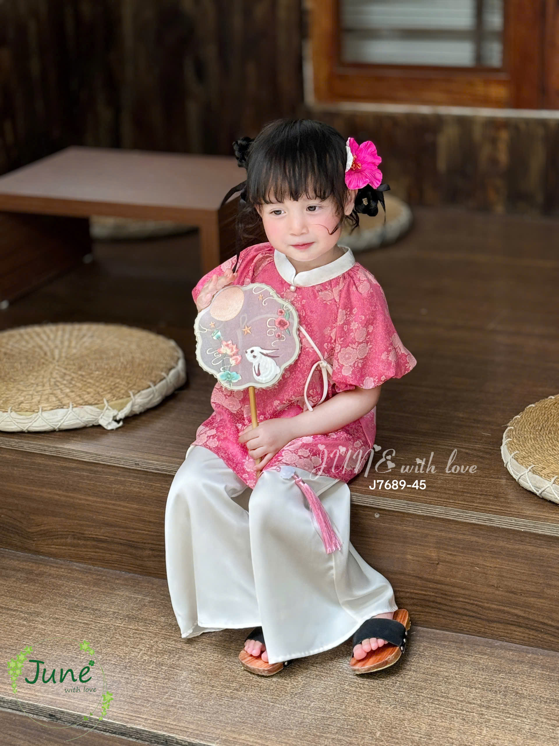 Bộ áo bà ba gấm cho bé gái phối quần suông diện tết năm mới 10-40kg mềm mát