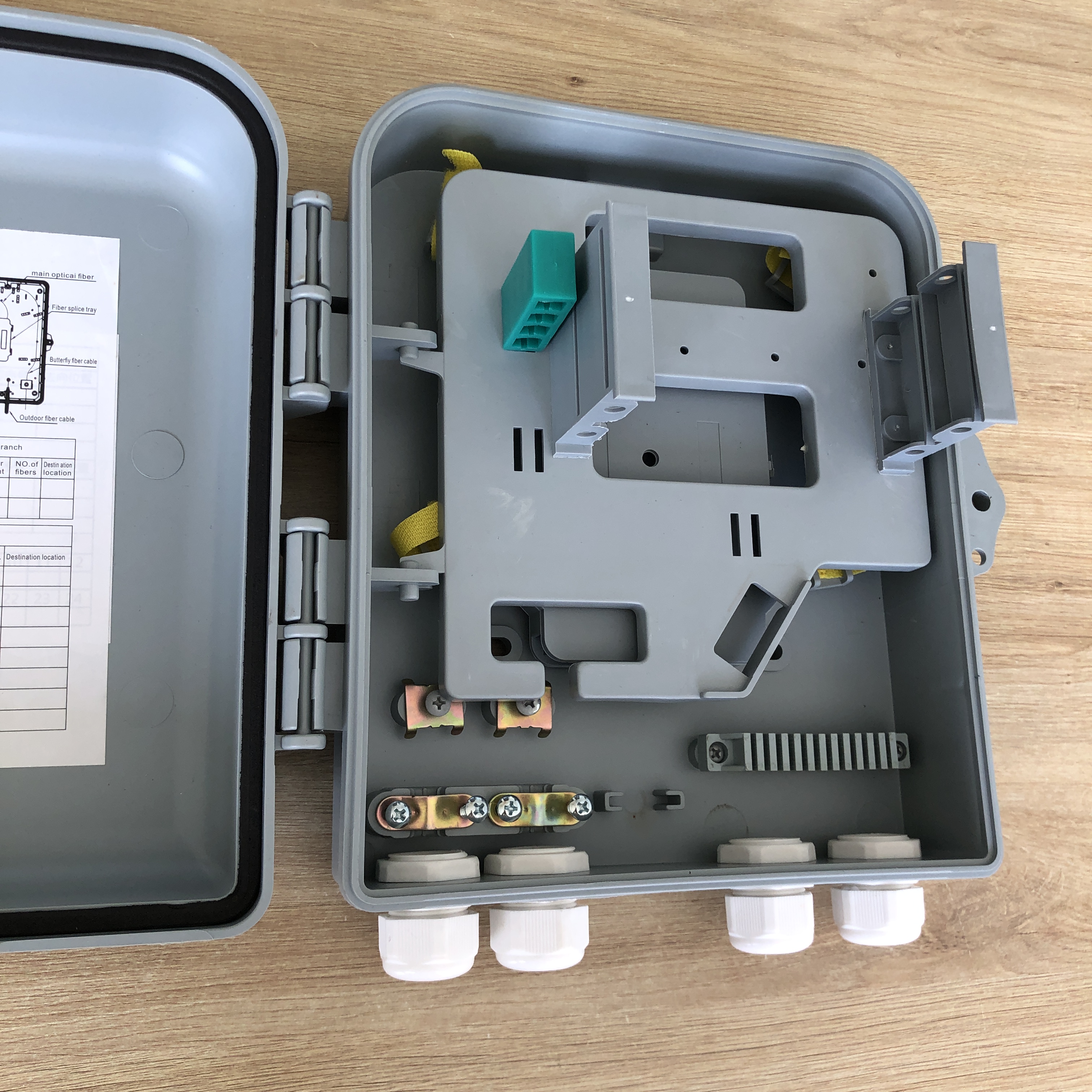 ODF quang 2 khe cắm chia quang PLC module (chưa gắn chia quang, max 24FO), plastic+24 ống co nhiệt 60mm