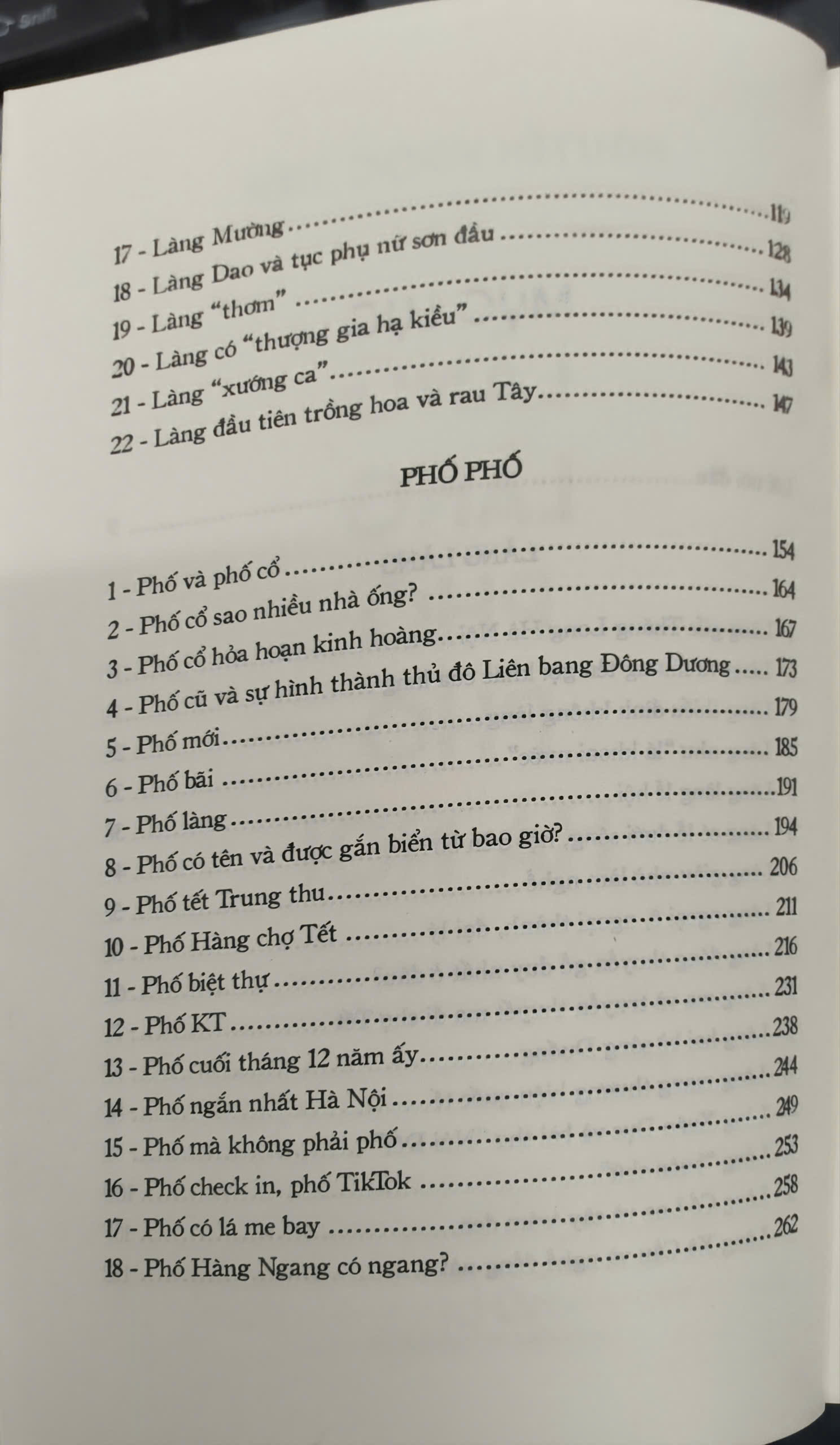 Sách - Làng làng phố phố Hà Nội (Nguyễn Ngọc Tiến) (Nhã Nam Official)