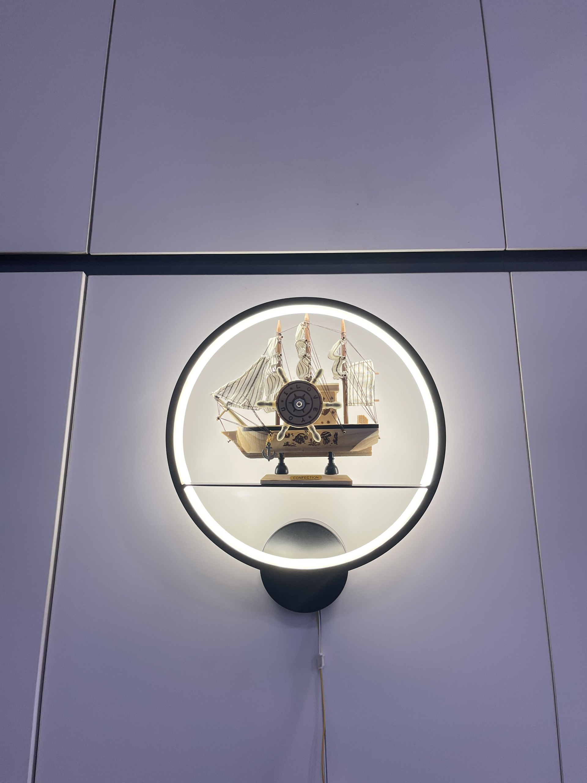 Đèn gắn tường LED con thuyền phong cách hiện đại - 3 chế độ ánh sáng.