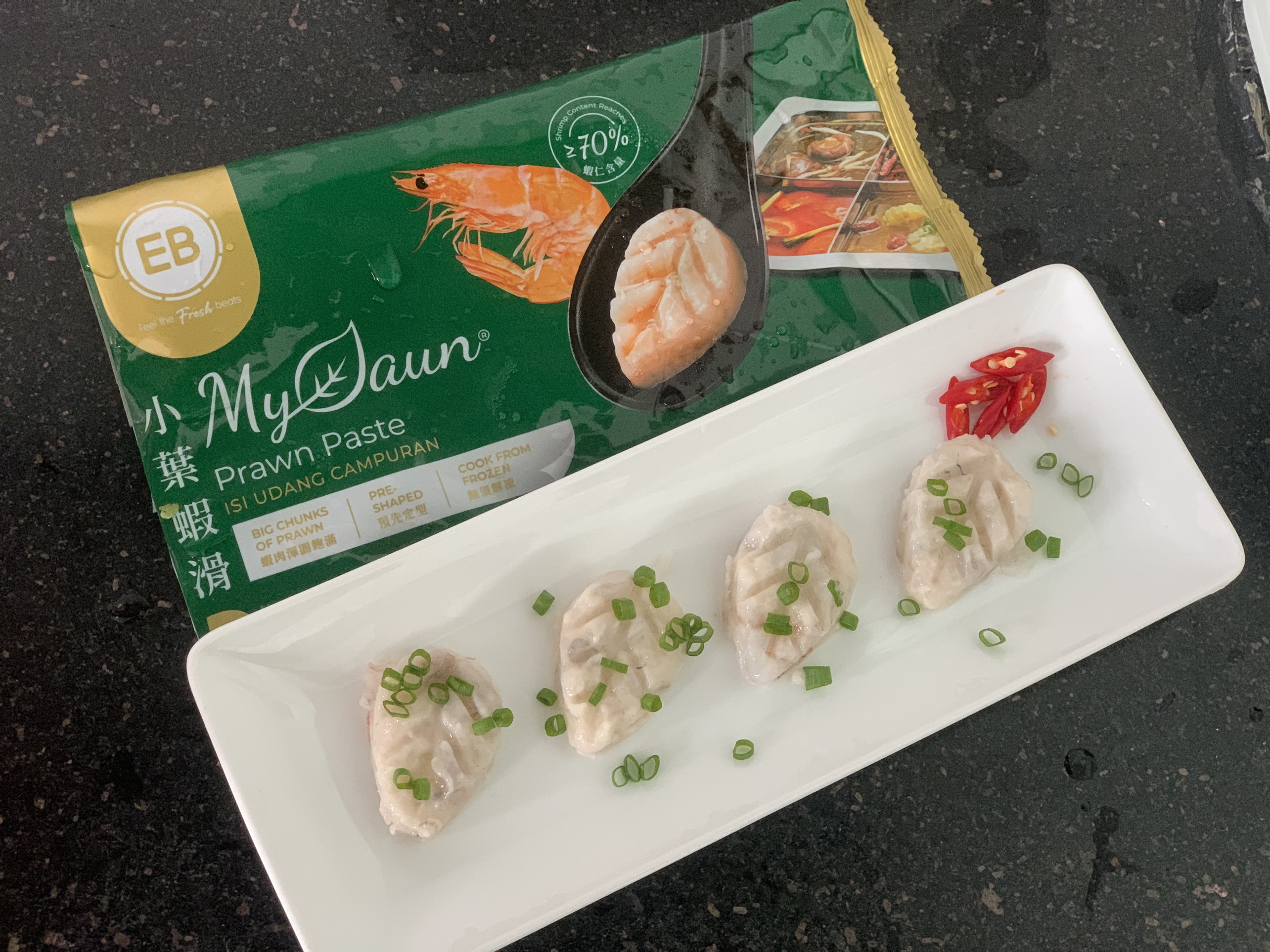 CHẢ TÔM TƯƠI HÌNH CHIẾC LÁ 130G EB MALAYSIA