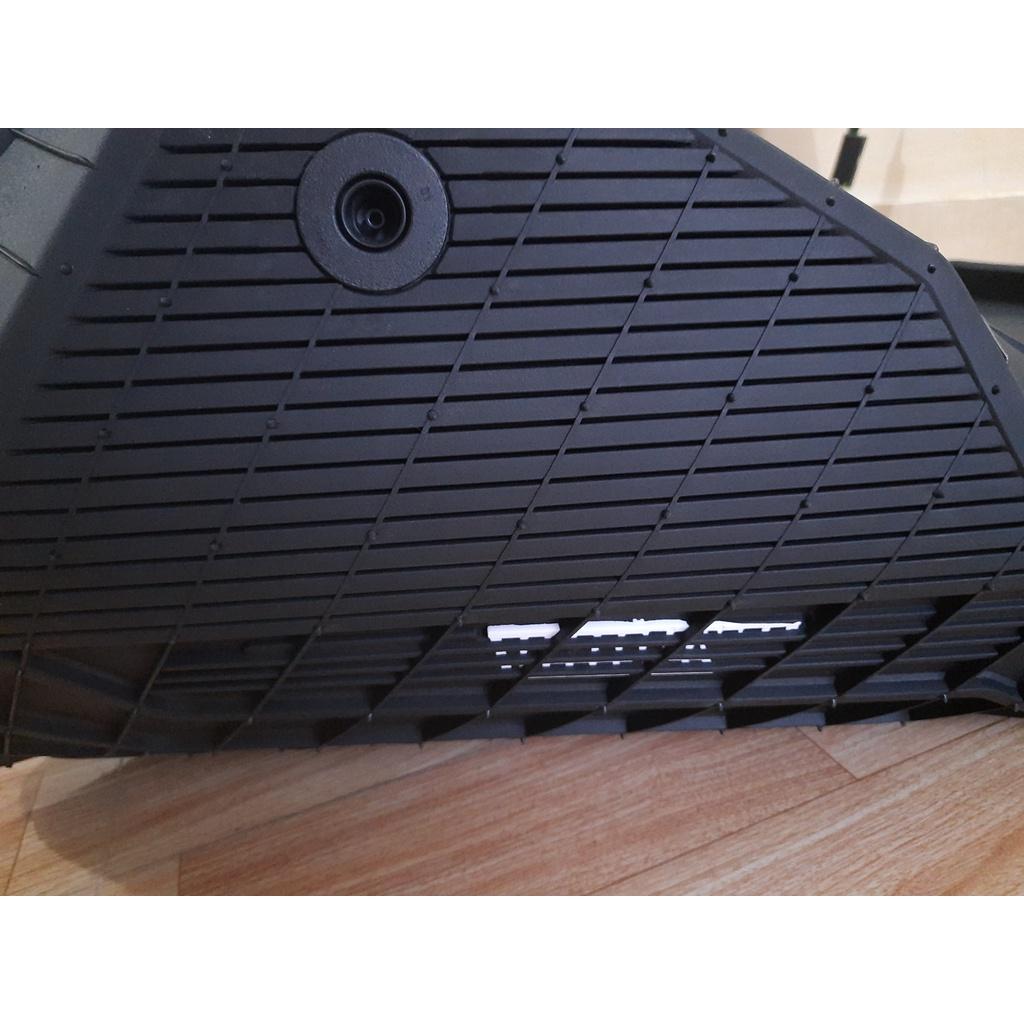 Thảm lót sàn xe ô tô BMW X2 2018-đến nay nhãn hiệu Macsim 3W - chất liệu nhựa TPE đúc khuôn cao cấp - màu đen