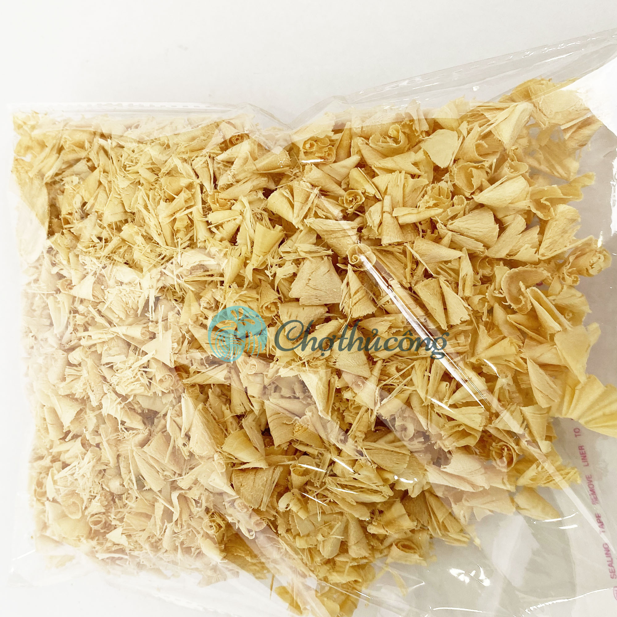 Mùn cưa thơm mùi gỗ thông tự nhiên, mùn cưa lót chuồng hamster - mùn gỗ sạch trồng cây, trồng nấm 500gr