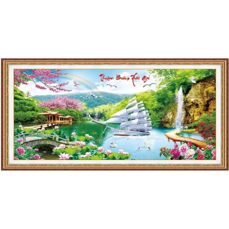 Tranh thêu chữ thập Bé gái, kích thước 51 x 56 cm