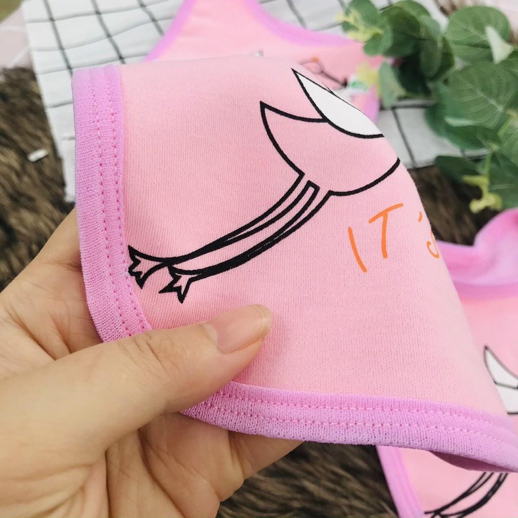 Yếm vuông sơ sinh Mipbi in hình 100% cotton, có cúc bấm YV01 (Túi 3 yếm)