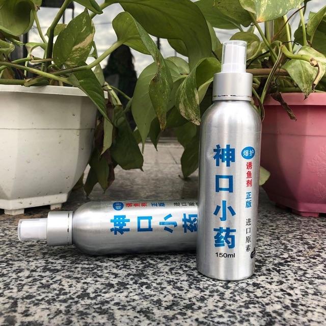 Thuốc xịt dụ cá ăn hót nhất 2020 TINH DẦU XỊT DỤ CÁ TRẮM, TRÔI. CHÉP, MÈ y hình siêu nhậy