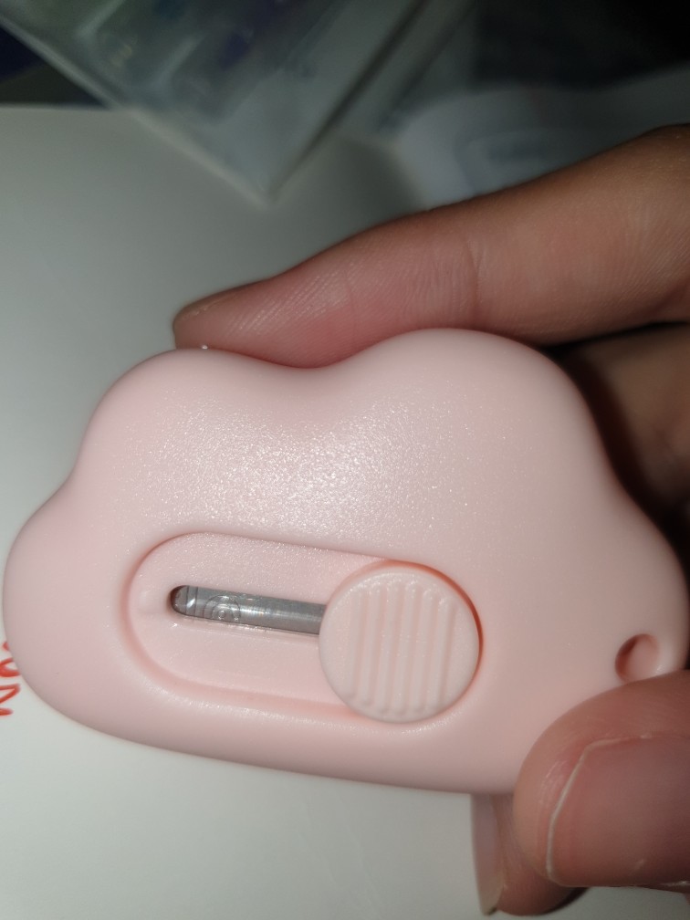 Dao Rọc Giấy Mini Hình Đám Mây Dễ Thương - 5.7x3.7cm