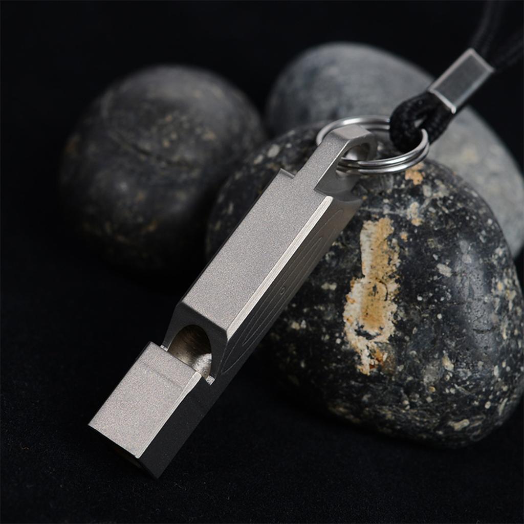 High Pitch Emergency Survival Whistle, Outdoor Keychain Whistle Single Tube Whistle for Rescue Survival