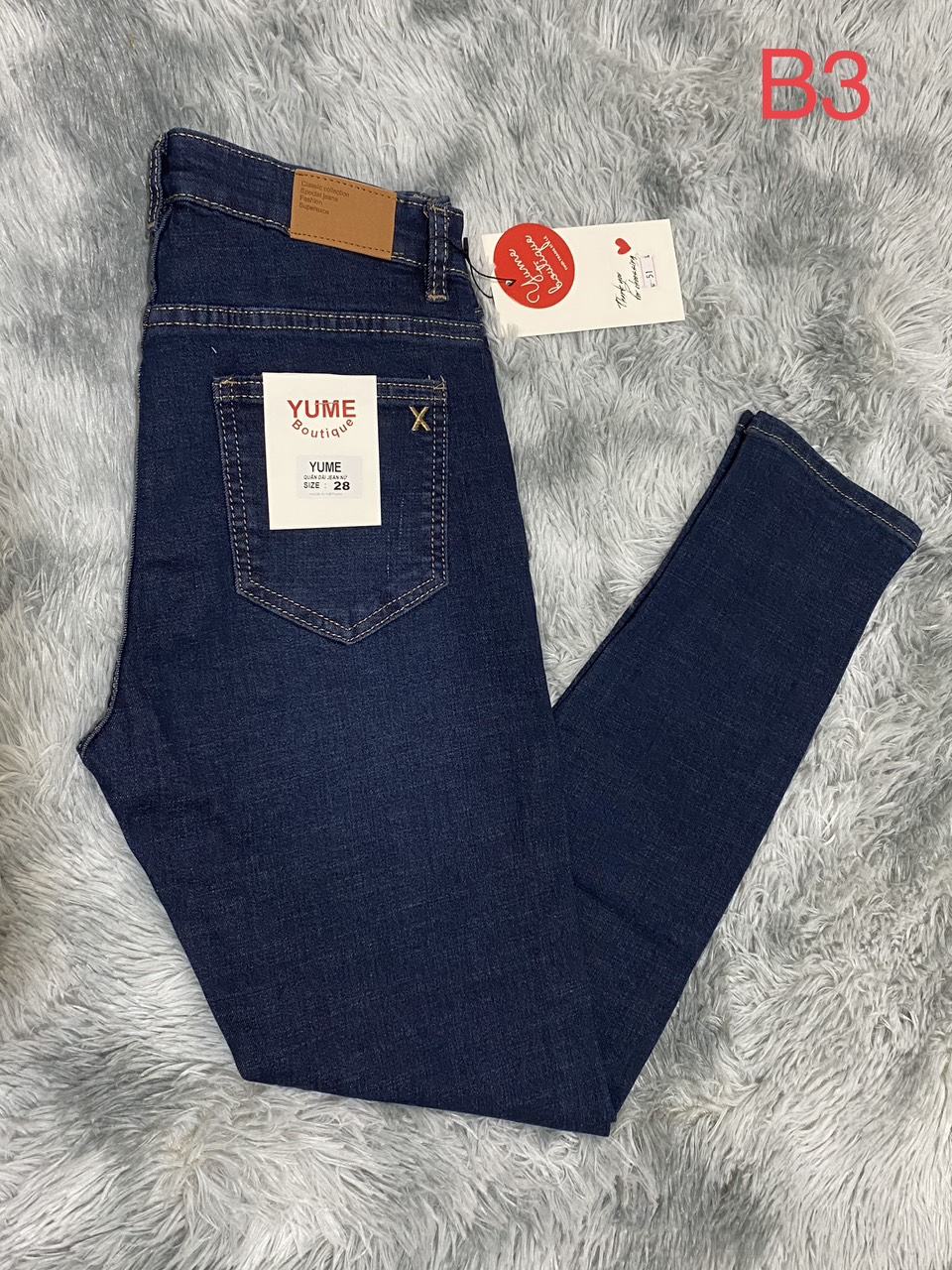 Quần jean dài nữ lưng cao đầu cúp. Có size 26-44. Vải dày và co giãn. YUME JEAN BIGSIZE