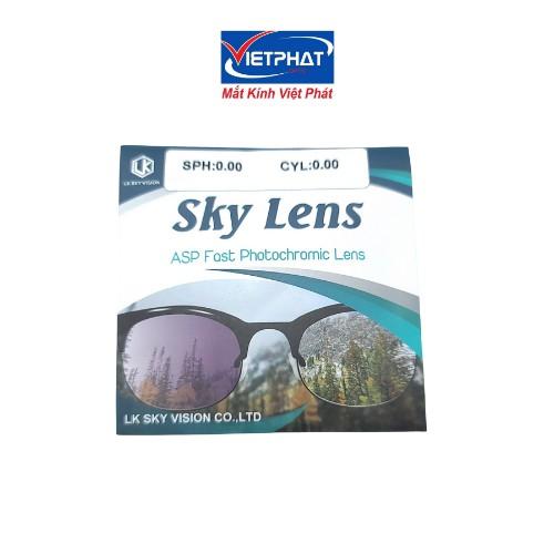 Tròng kính cận đổi màu ánh sáng xanh SKY LENS 1.56 VÀ 1.61 ASP UV chính hãng