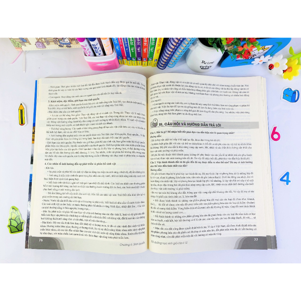 Sách - Bồi Dưỡng Học Sinh Giỏi Địa Lí 10 - Biên soạn theo chương trình GDPT mới -