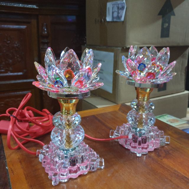 Cặp đèn thờ đá pha lê cao cấp tự động đổi 7màu cao 17 cm