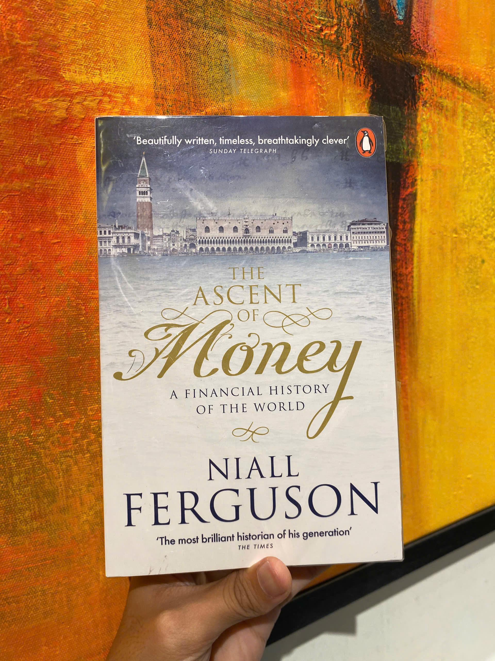 Sách - The Ascent Of Money by Niall Ferguson - History /  Economics / Finance Nonfiction - English Book