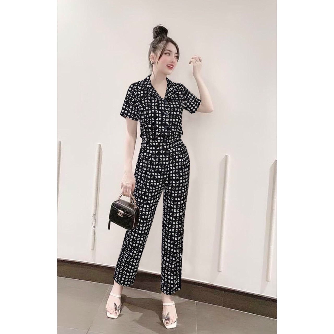 Set nguyên bộ áo tay ngắn quần dài họa tiết xinh xắn