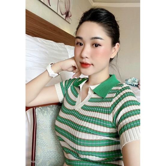 ÁO CROPTOP SỌC CỔ BẺ