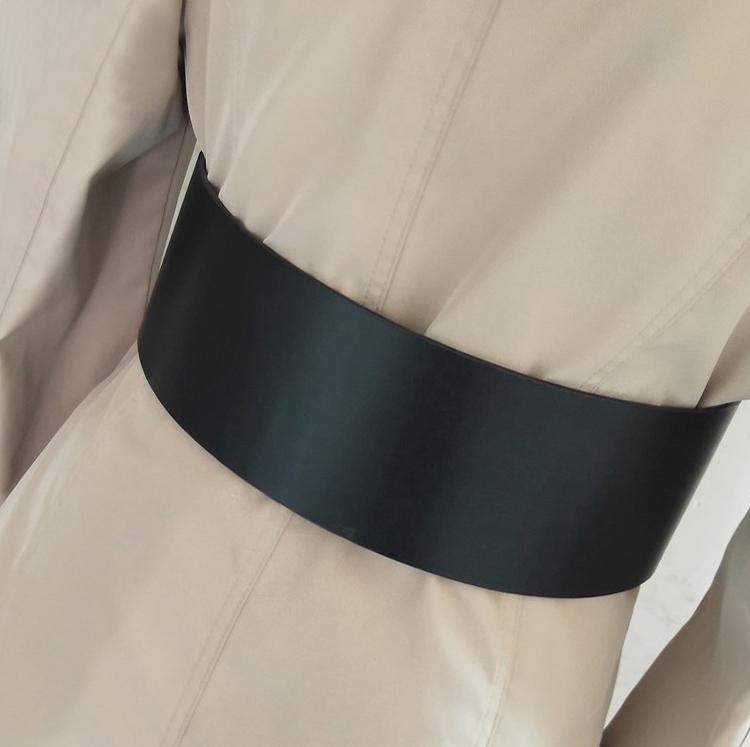 Cổ Điển Thời Trang Khóa Vòng Nữ Rộng Dây Da Nữ Thiết Kế 2018 Nữ Cao Cấp Da Thật Giày Thắt Lưng Áo