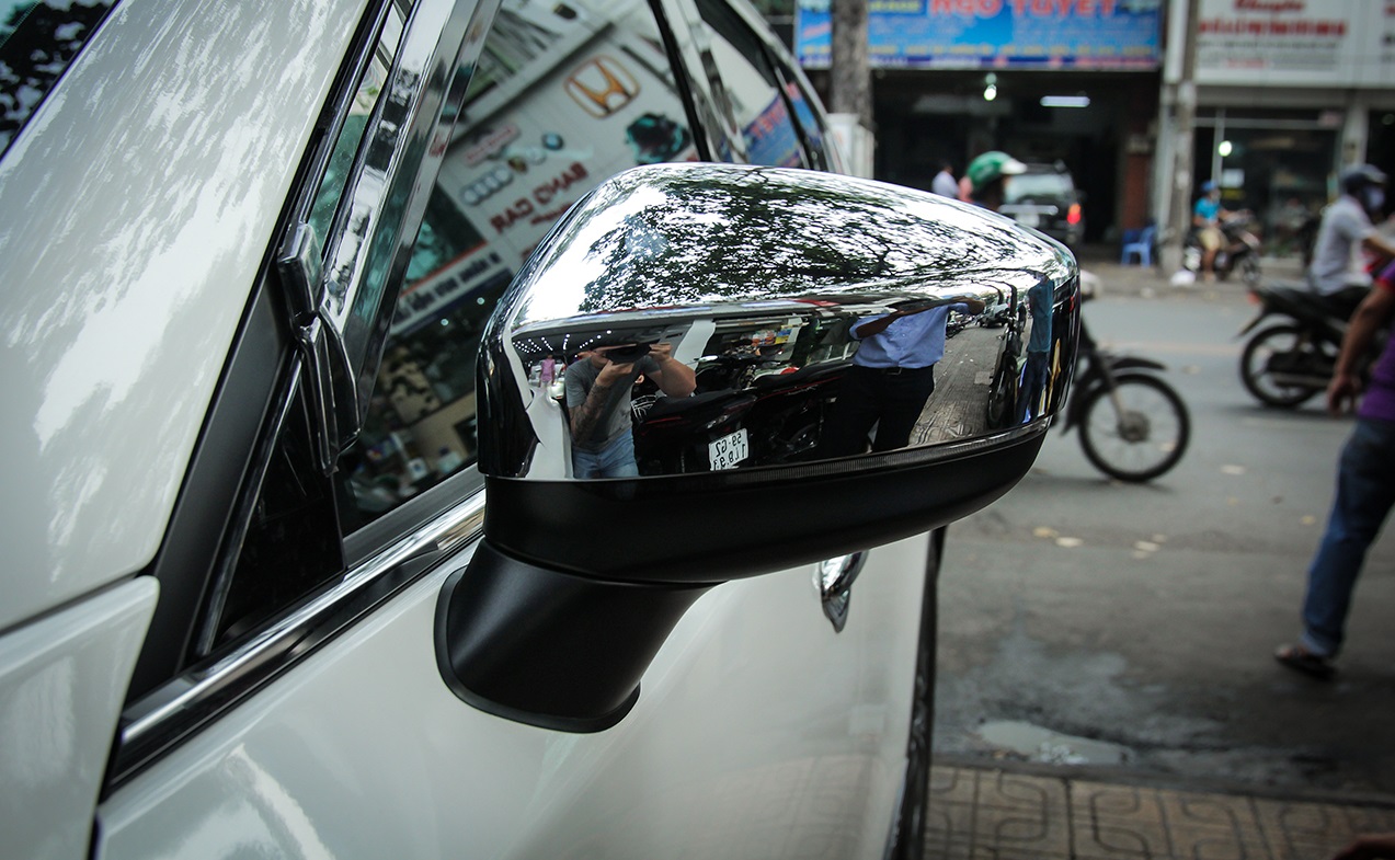 Bộ ốp gương chiếu hậu dành cho xe Mazda CX-5 2018