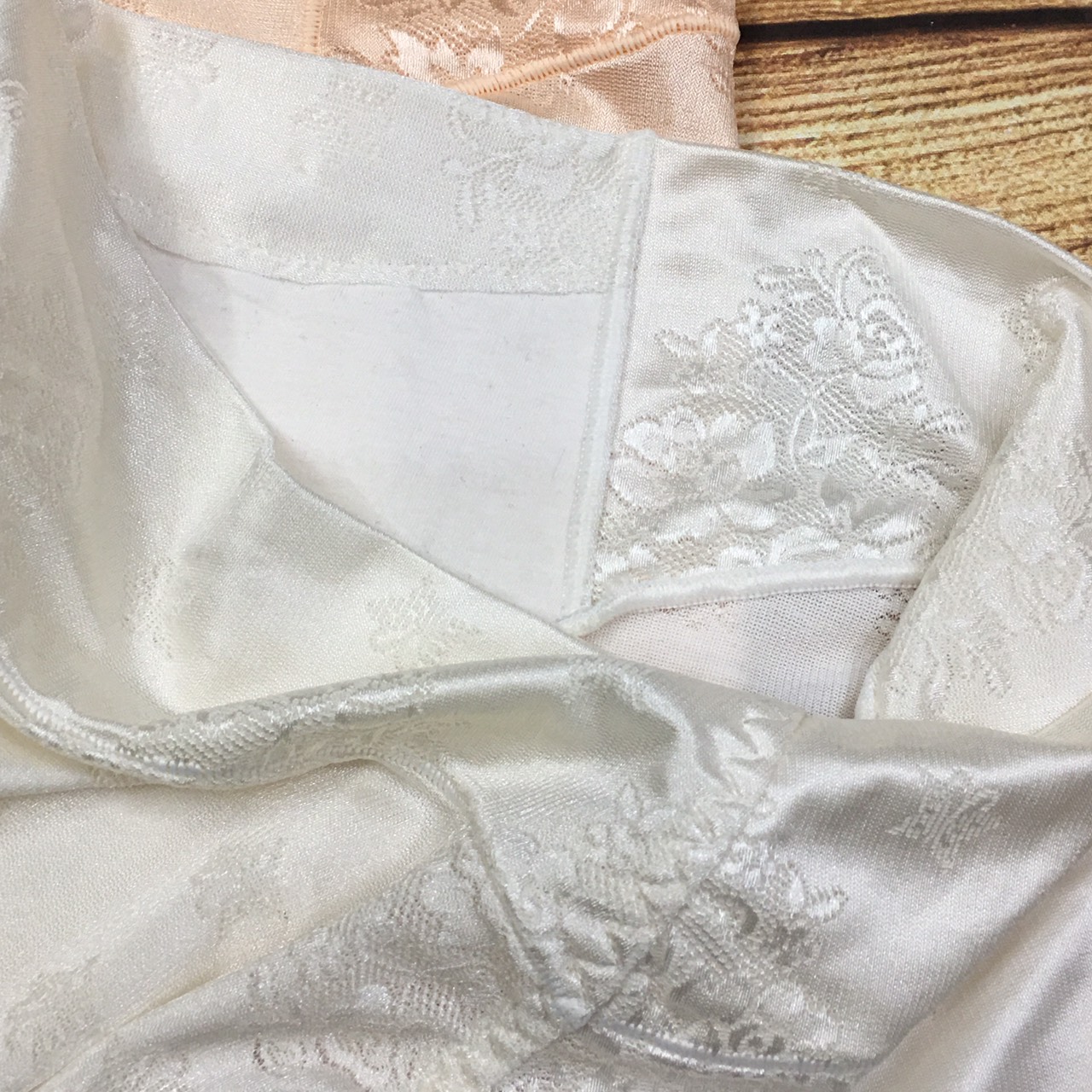 COMBO 3 QUẦN GẤM LƯNG CAO 054